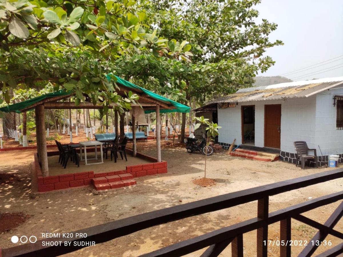 Vasant Lata Farm House Villa Barashiv Exterior foto
